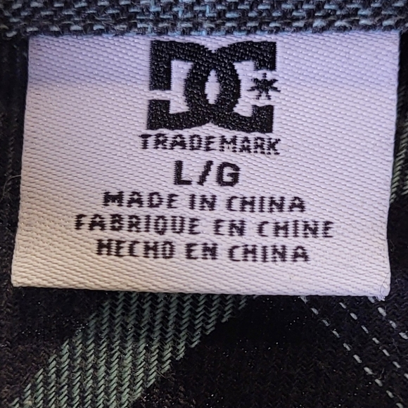 Vintage DC Flannel Shirt size Large - Picture 3 of 5